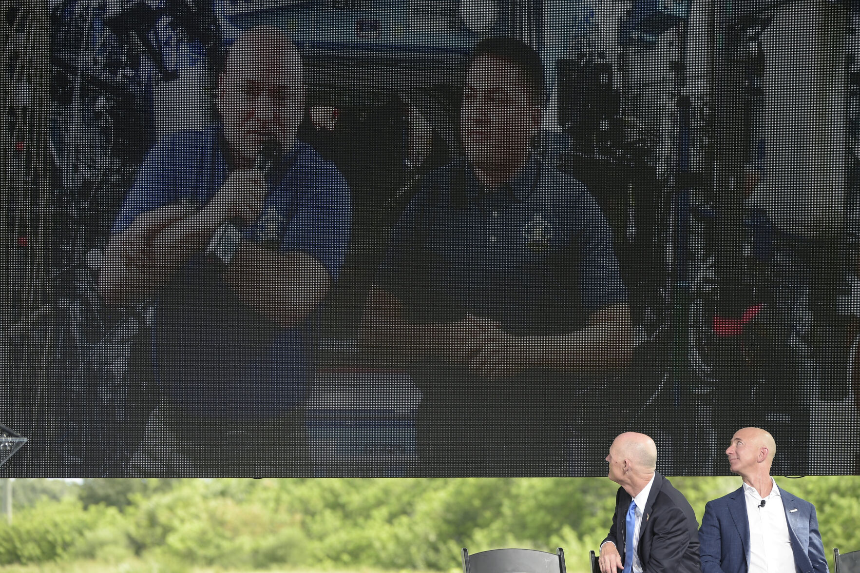 Jeff Bezos, Rick Scott